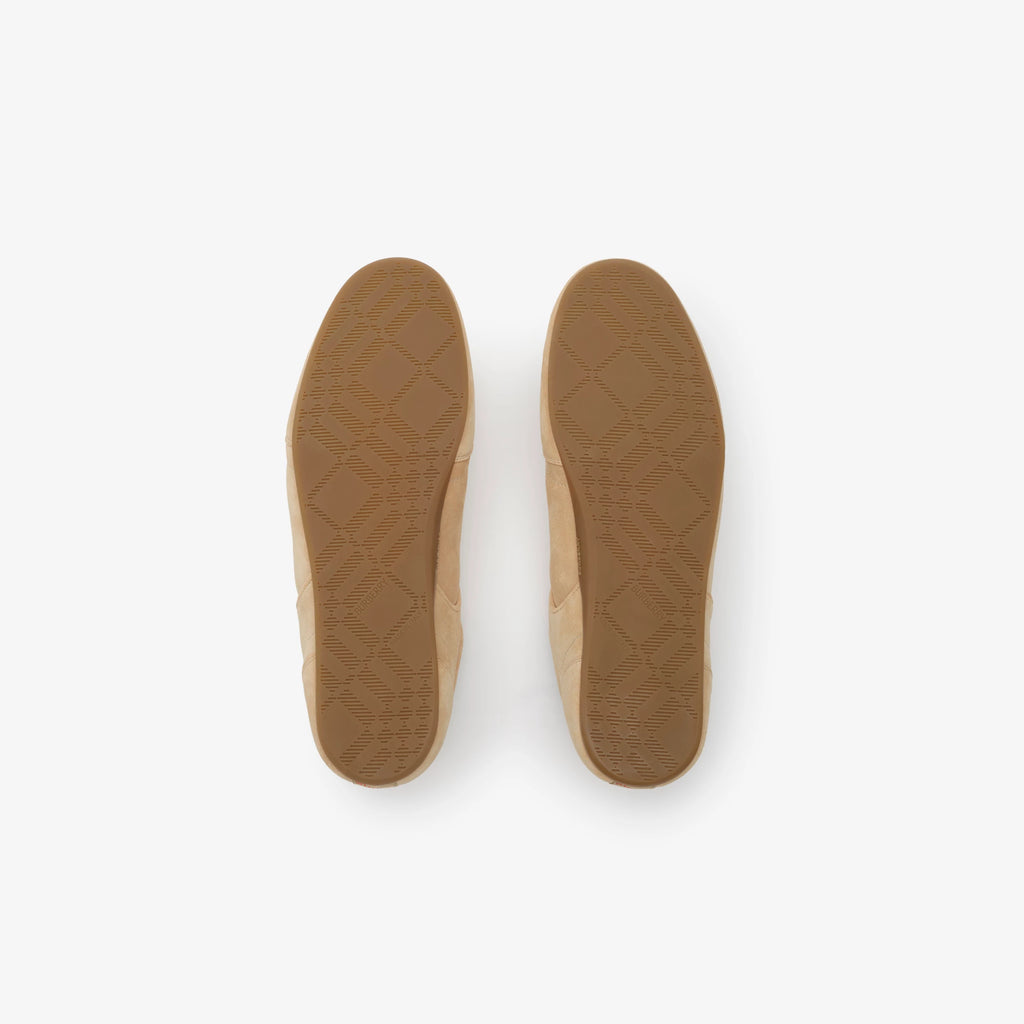 Suede Knight Runner Sneakers