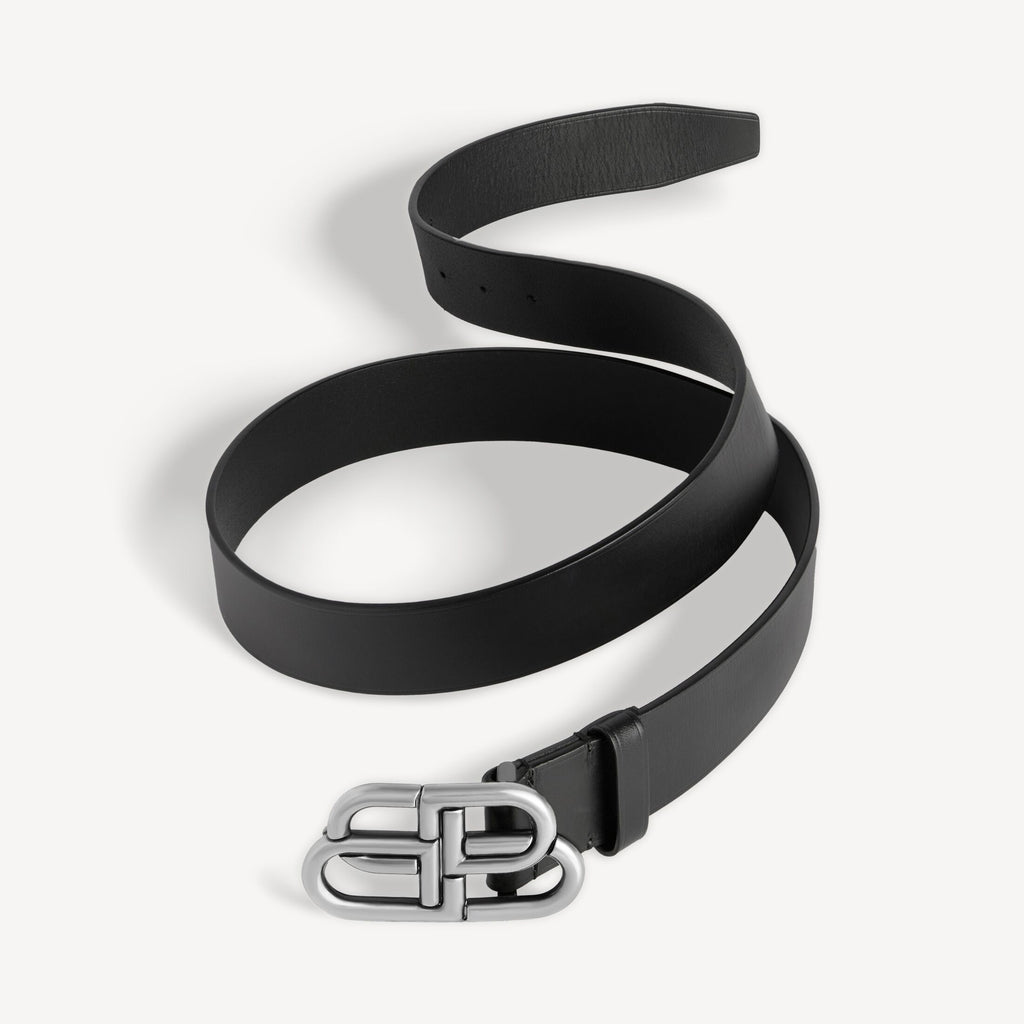 Bb Large Belt in Black BB Large Belt in black calfskin, aged-silver hardware RUNWAY DELUXE