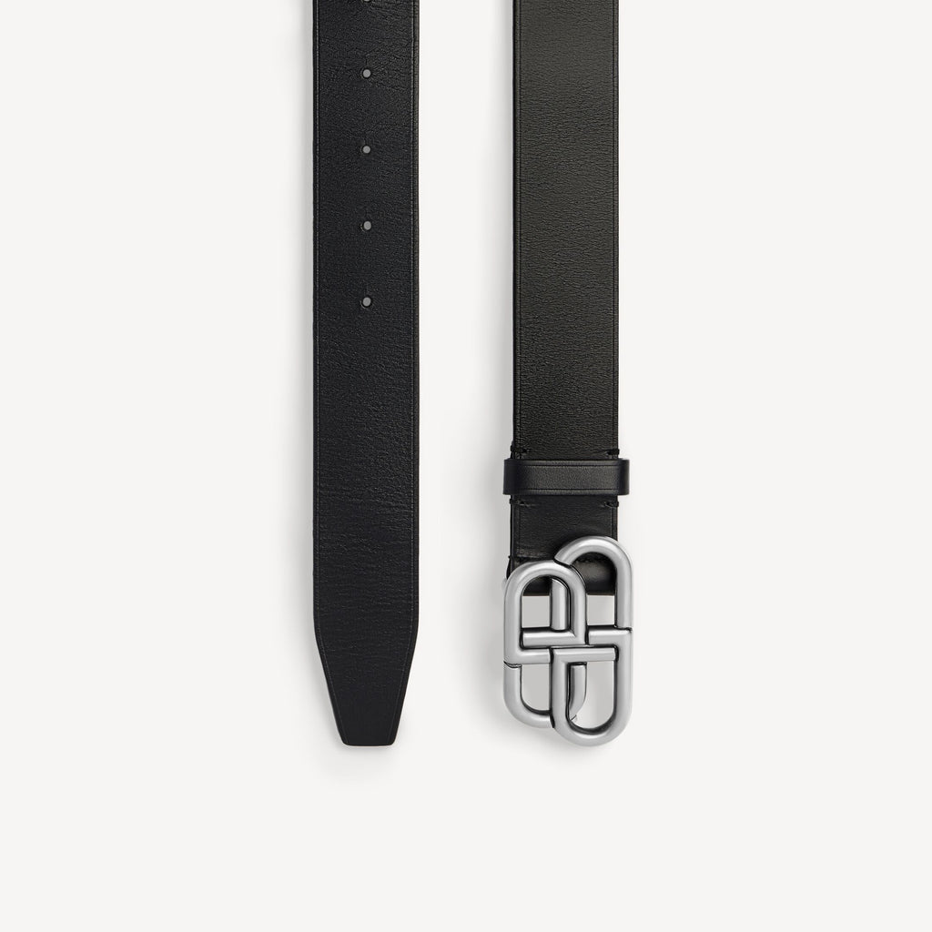 Bb Large Belt in Black BB Large Belt in black calfskin, aged-silver hardware RUNWAY DELUXE