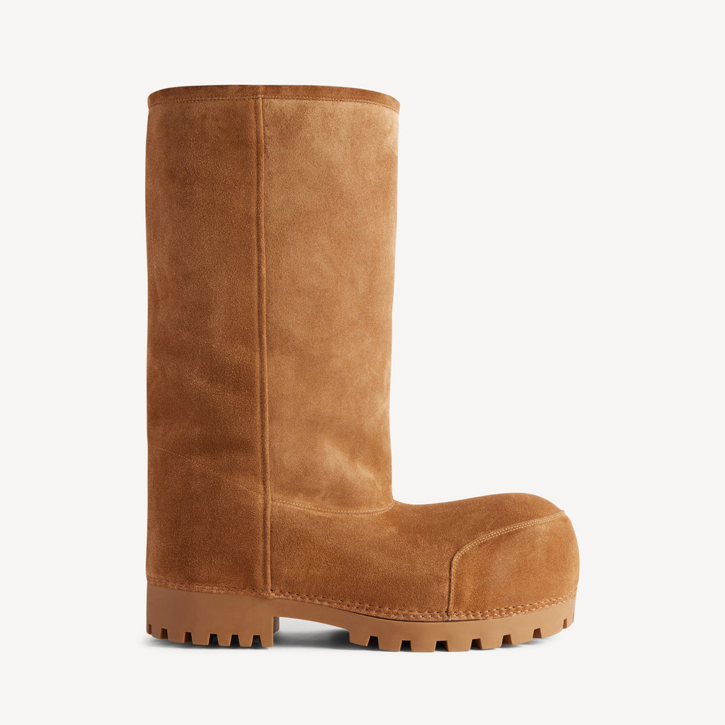 Women's Alaska Fur High Boot in Brown