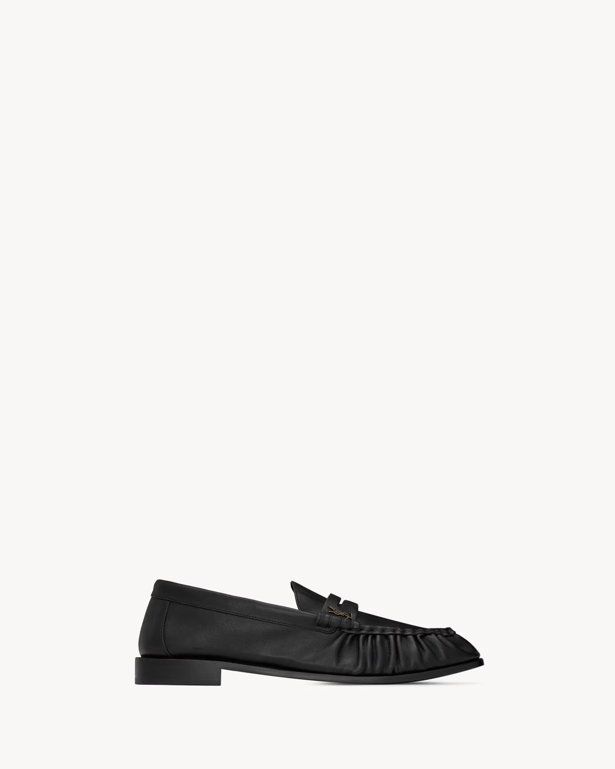 LE LOAFER supple in matte leather BLACK RUNWAY DELUXE