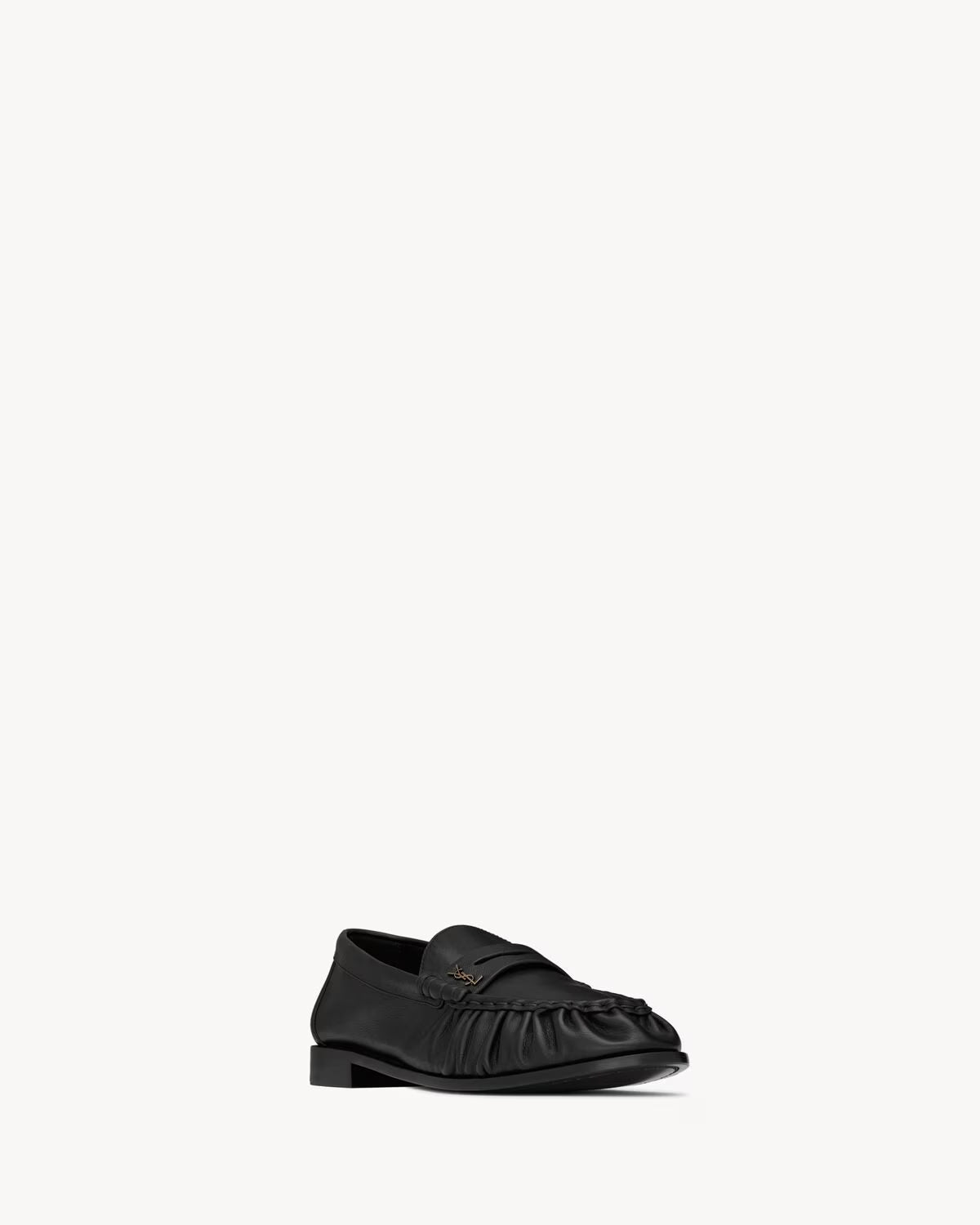 LE LOAFER supple in matte leather BLACK RUNWAY DELUXE