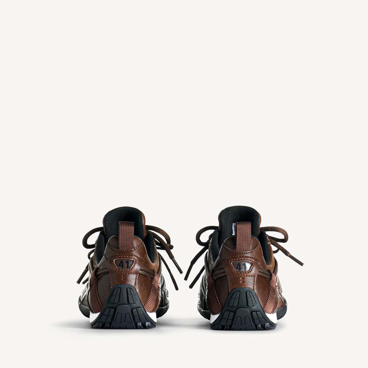 Women's Radar Leather Sneaker in Brown/black