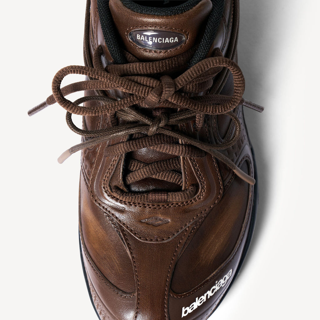 Women's Radar Leather Sneaker in Brown/black