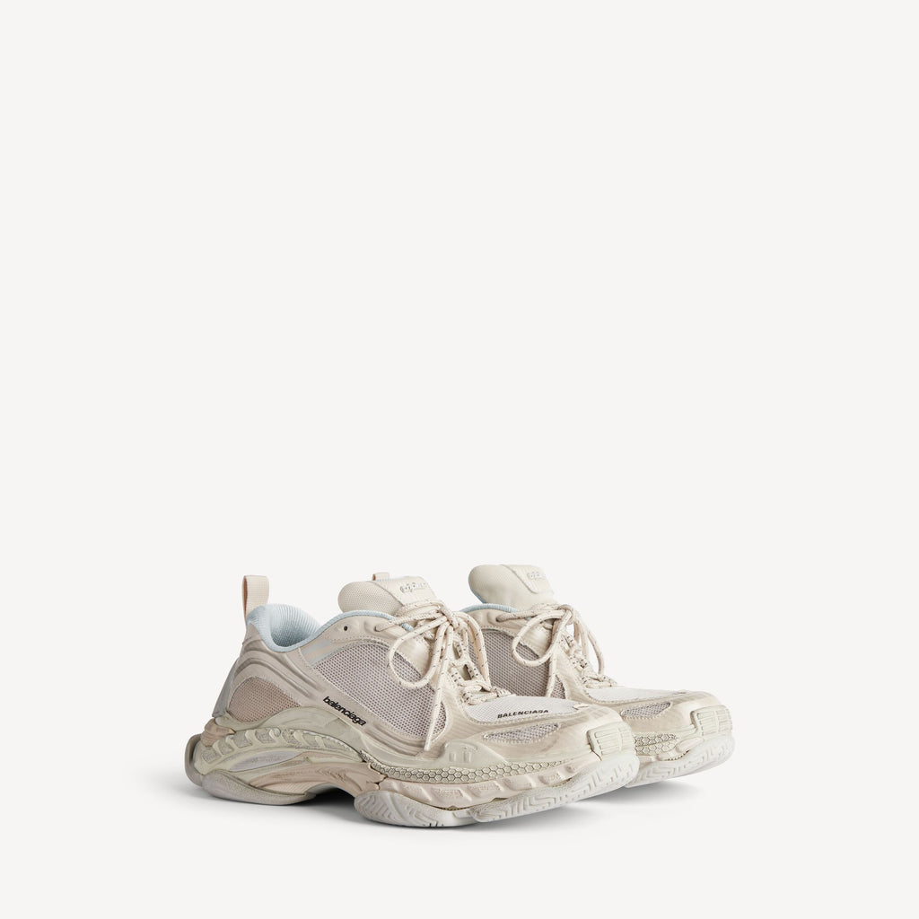 Women's Triple S.2 Sneaker in Eggshell