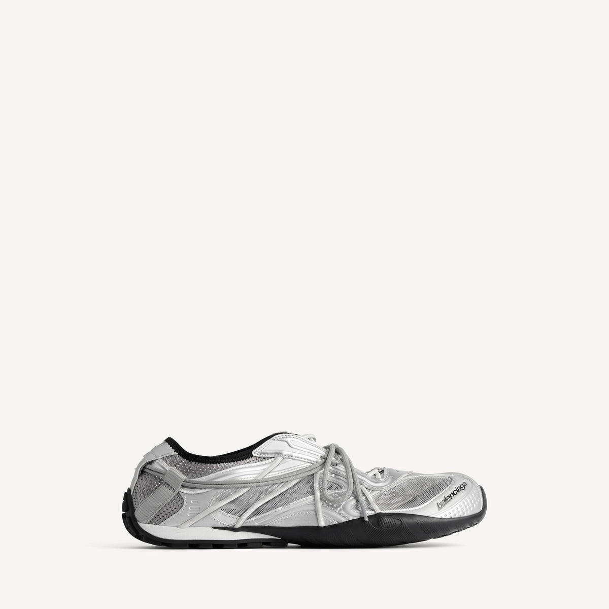 Women's Radar Slip-on Sneaker in Grey/black/white