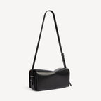 Women's Le 7 Shoulder Bag Medium in Black RUNWAY DELUXE