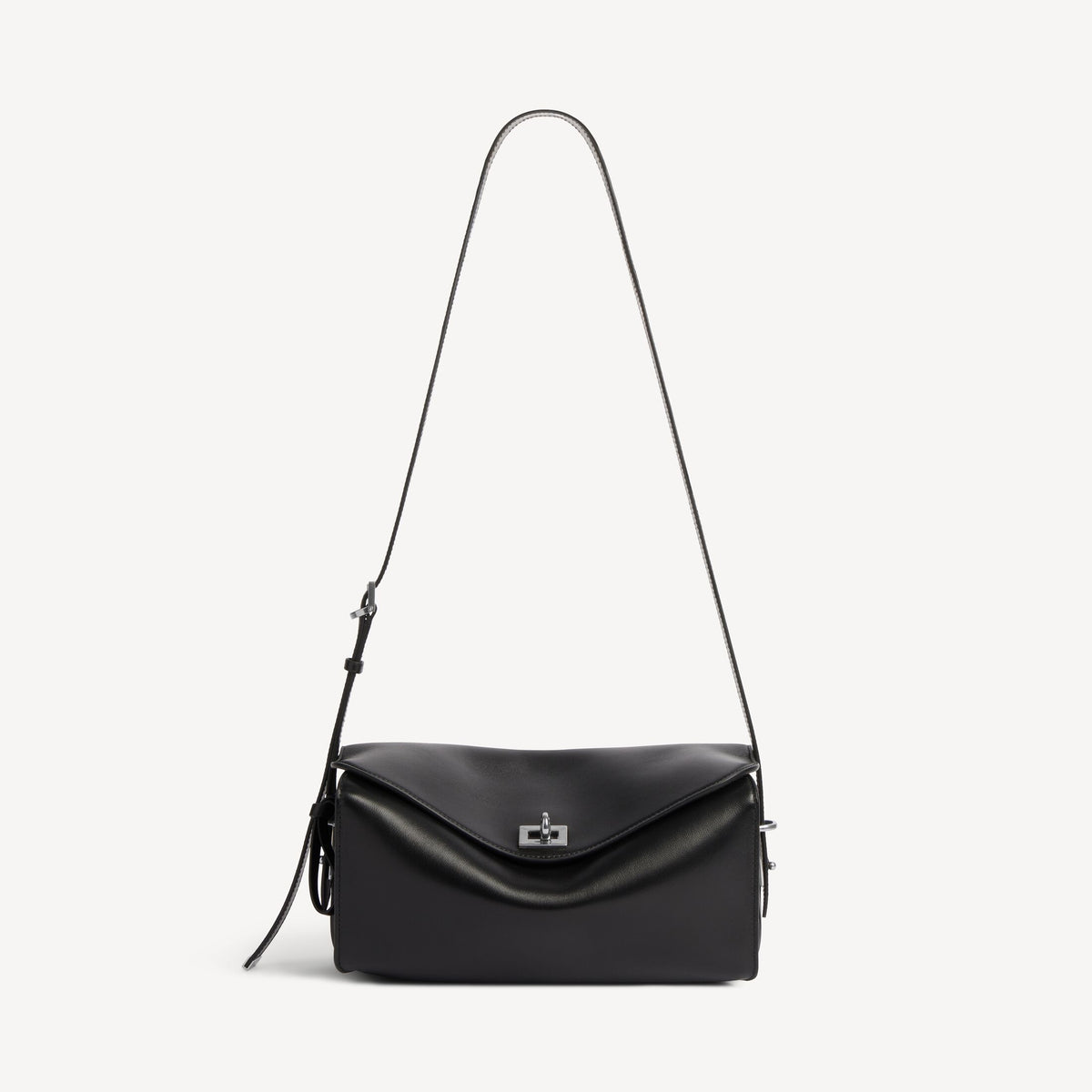 Women's Le 7 Shoulder Bag Medium in Black RUNWAY DELUXE