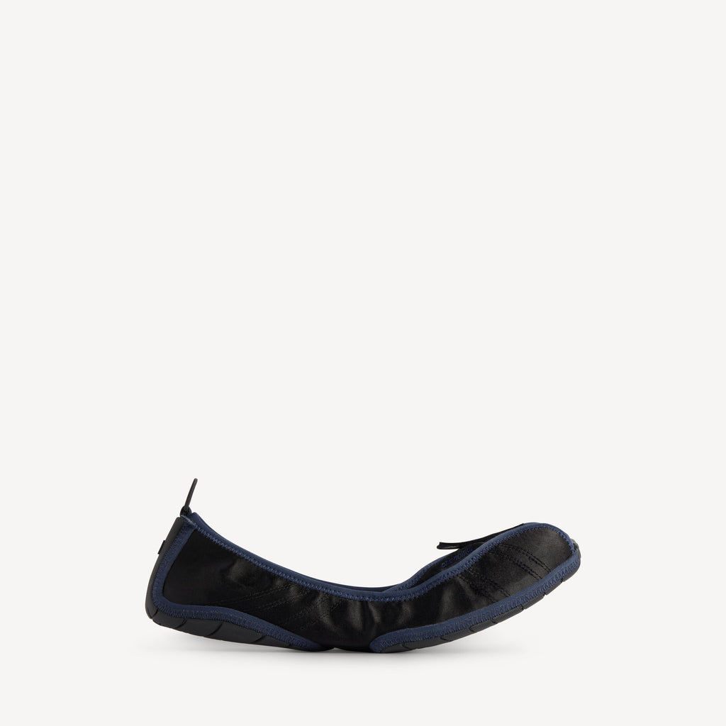 Women's Ballet Sneaker in Black