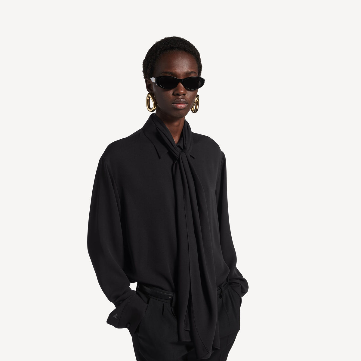 Scarf Shirt in black silk georgette RUNWAY DELUXE