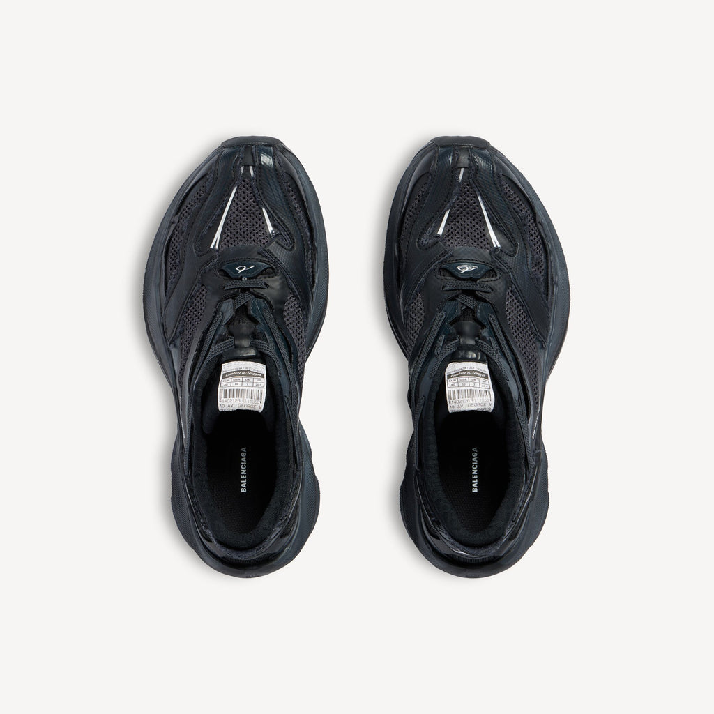 Women's Jet Sneaker in Black