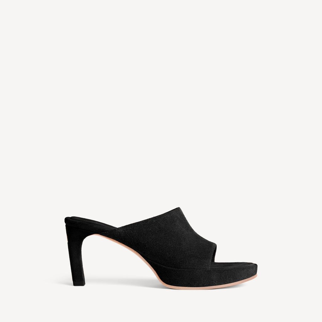 Women's Fargo Mule in Black RUNWAY DELUXE
