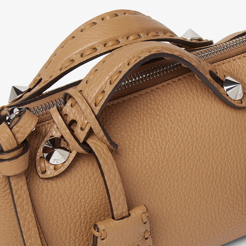 Cappuccino-coloured Selleria mini-bag with 156 hand-sewn stitches