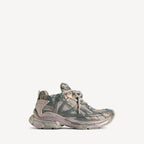 Women's Runner Iridescent Sneaker in Beige/pink