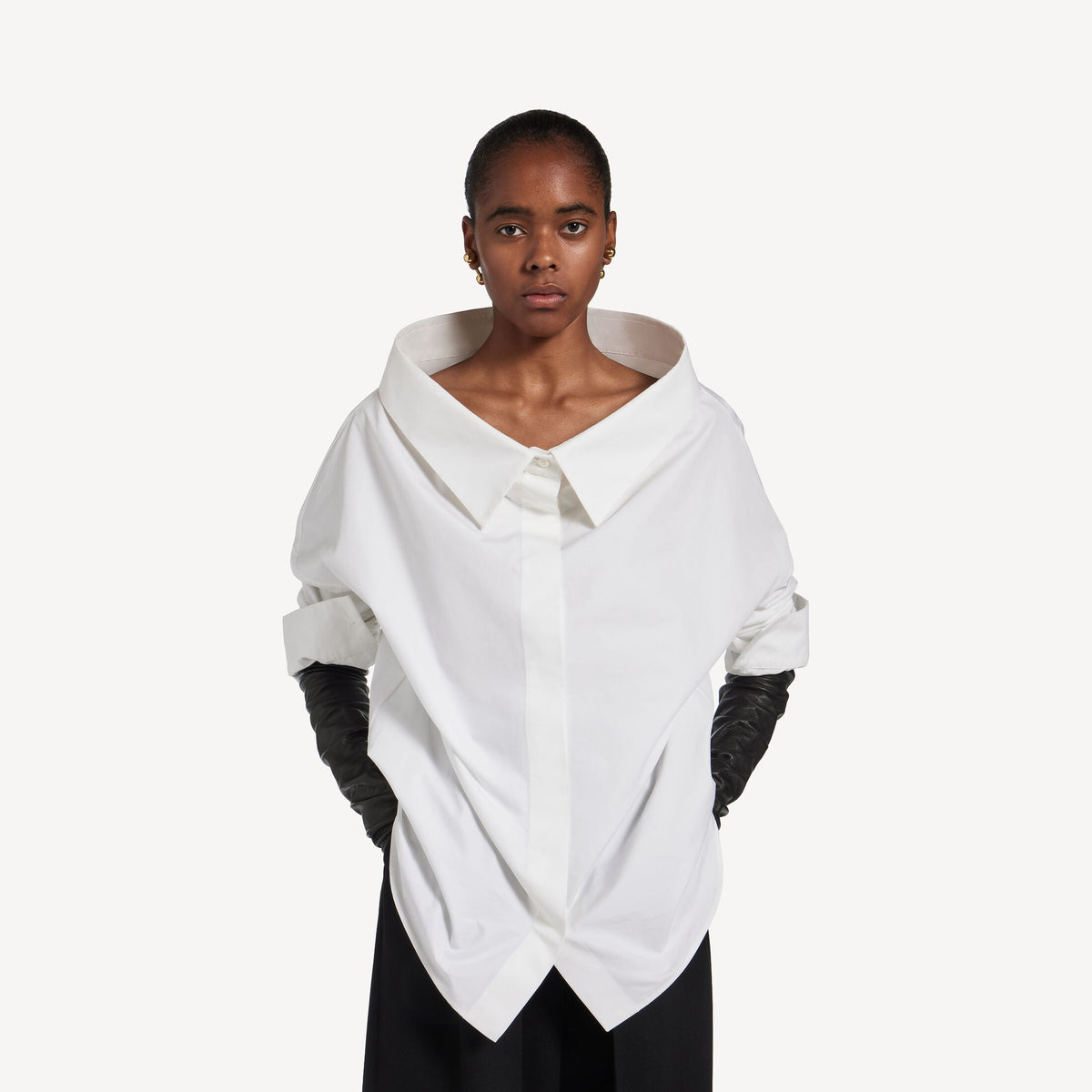 Oversized Stola Shirt in white washed papery cotton poplin RUNWAY DELUXE