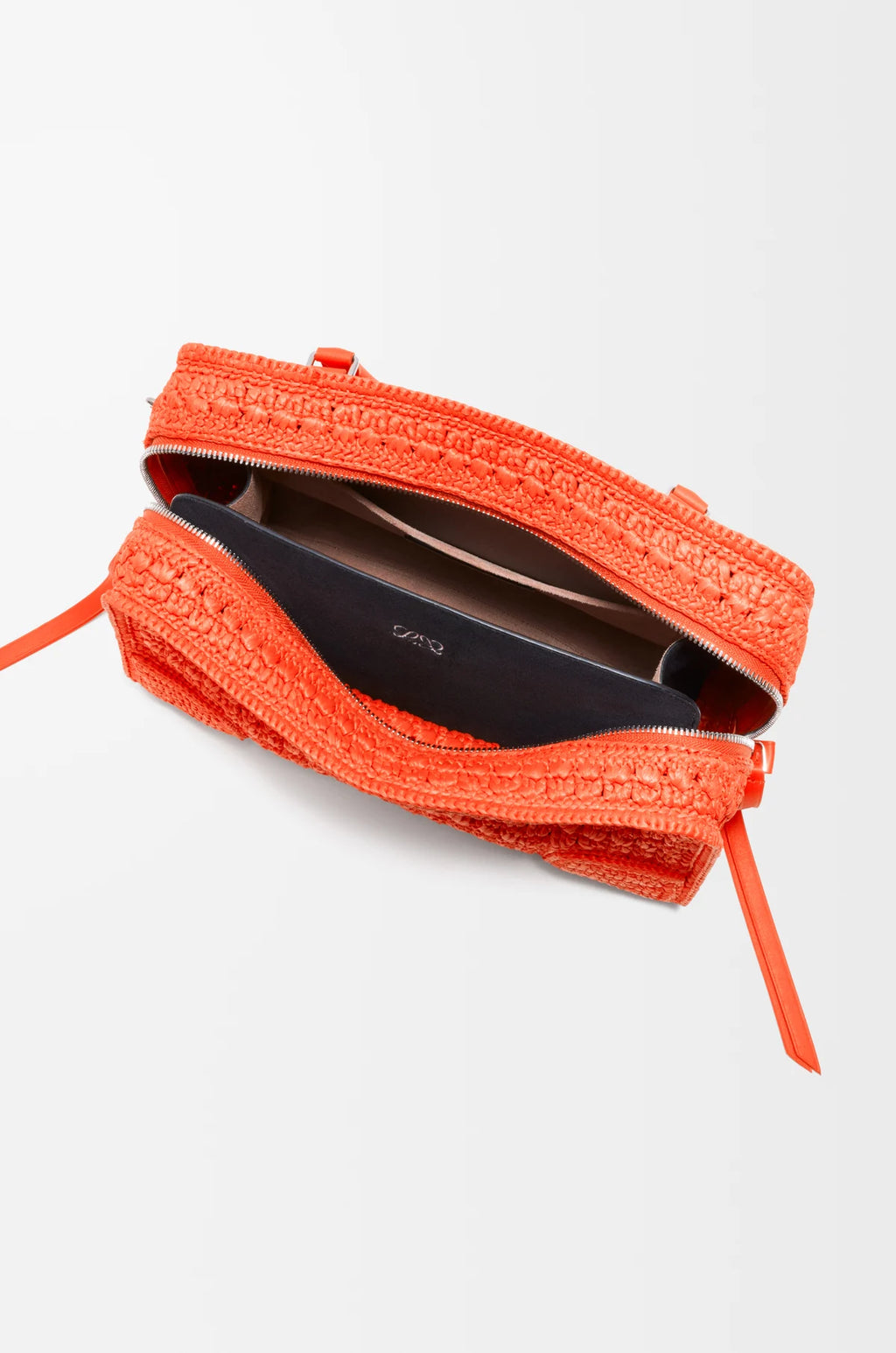 Medium Amazona 180 Lazy Crab bag in raffia crochet