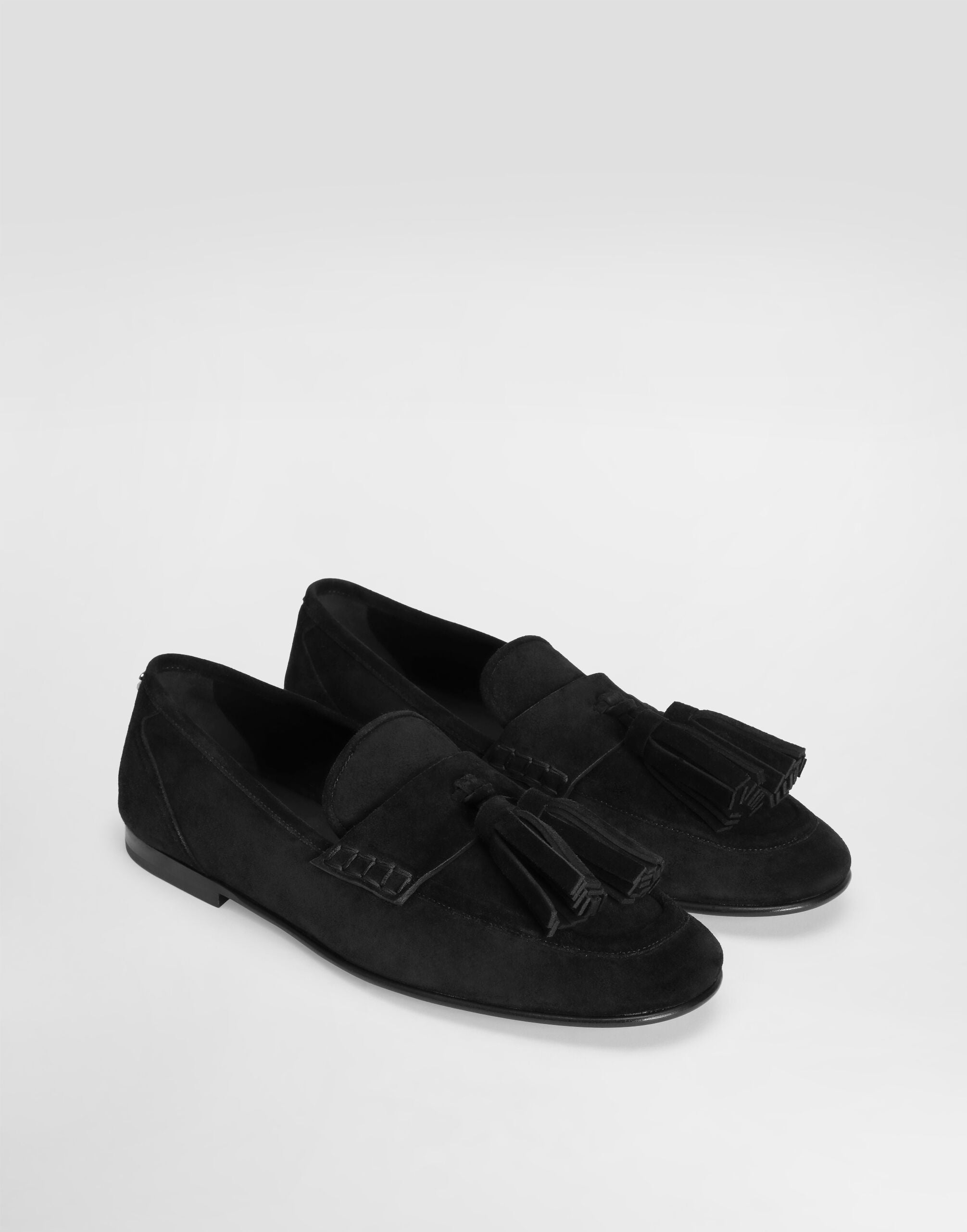 Split calfskin shoe