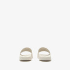 Logo Slides RUNWAY DELUXE