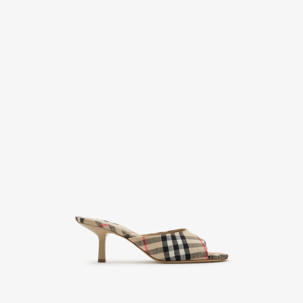 Check Mews Low Sandals RUNWAY DELUXE