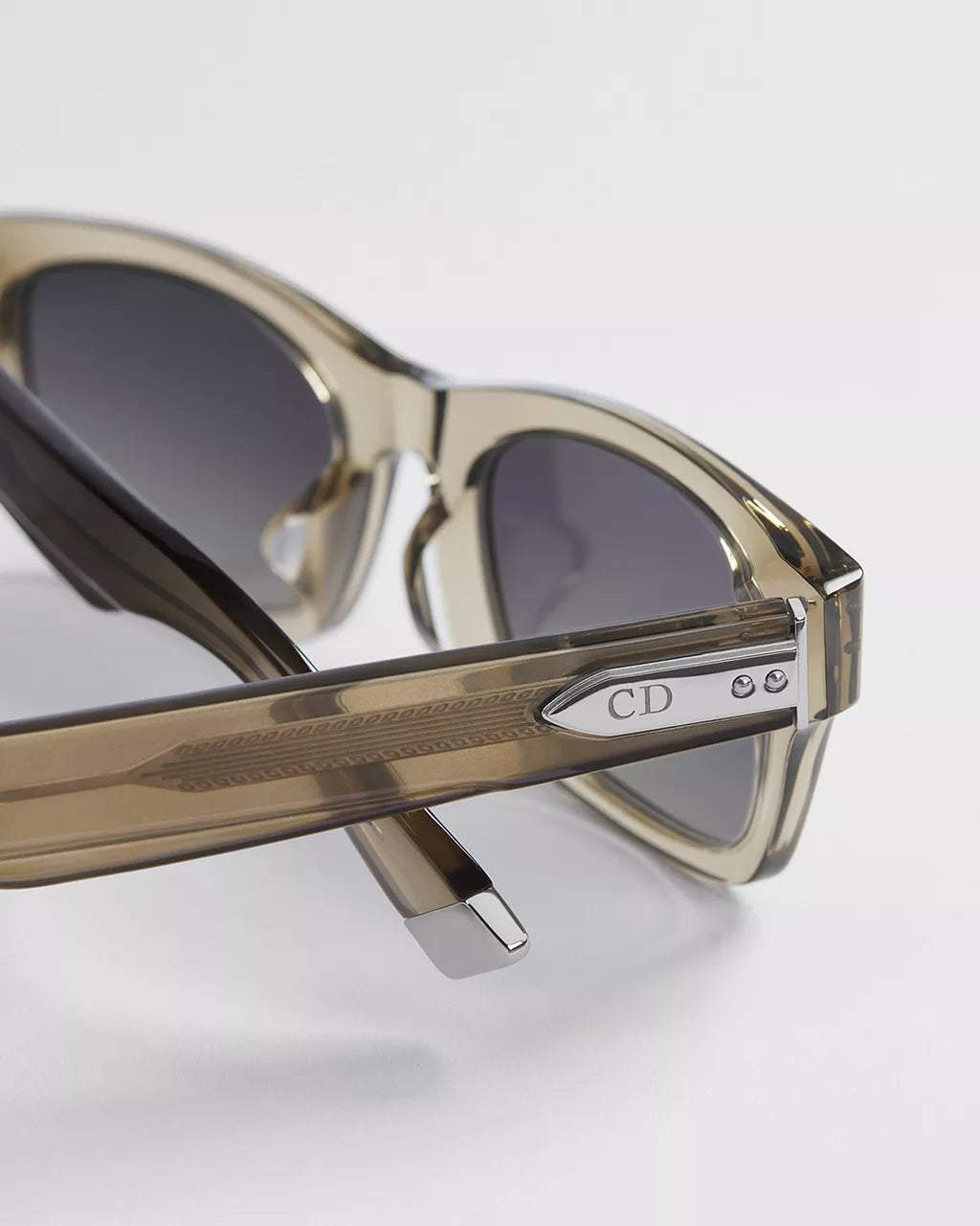 DiorTailoring S3F Transparent Sand Beige Rectangular Sunglasses RUNWAY DELUXE