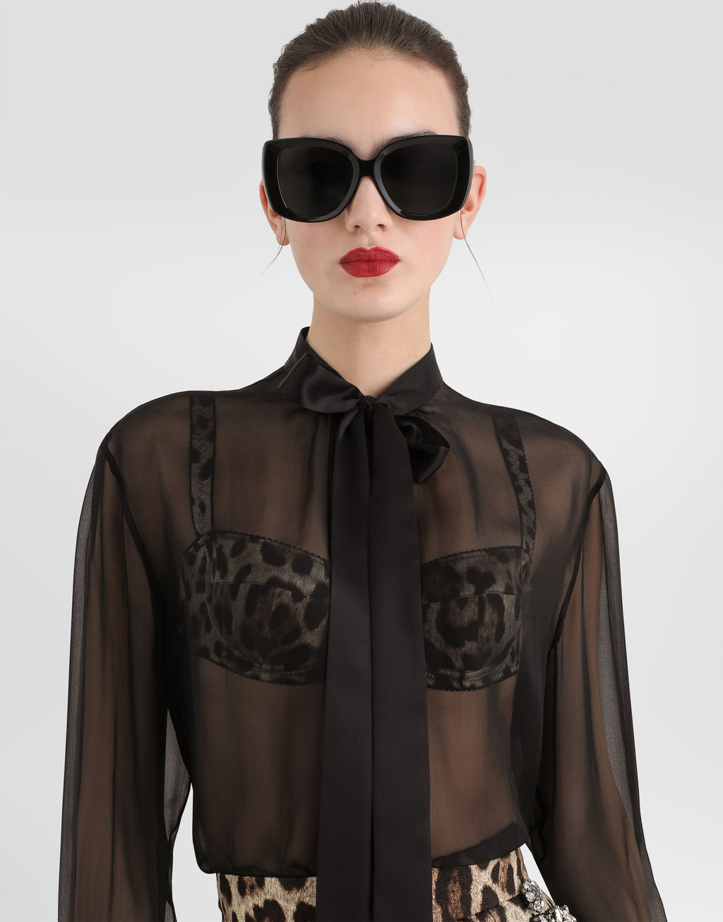 Silk chiffon shirt with pussy-bow RUNWAY DELUXE