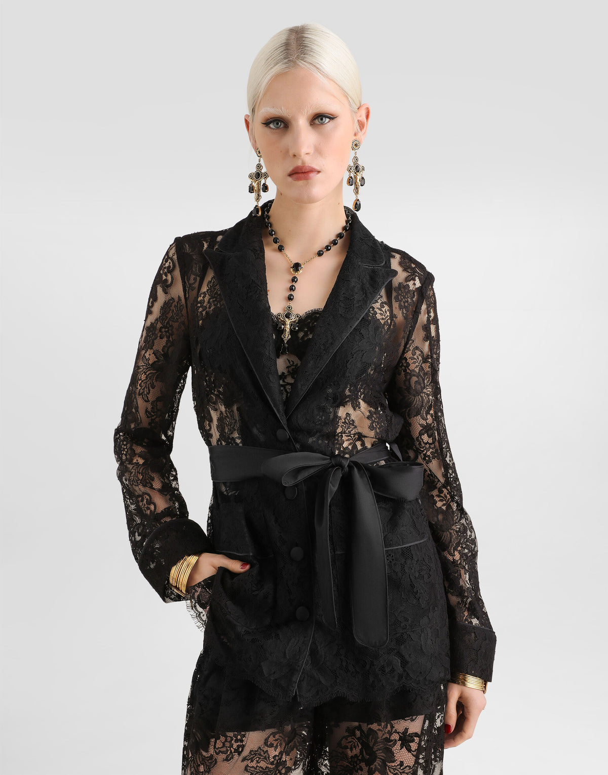 Lace vanity shirt RUNWAY DELUXE