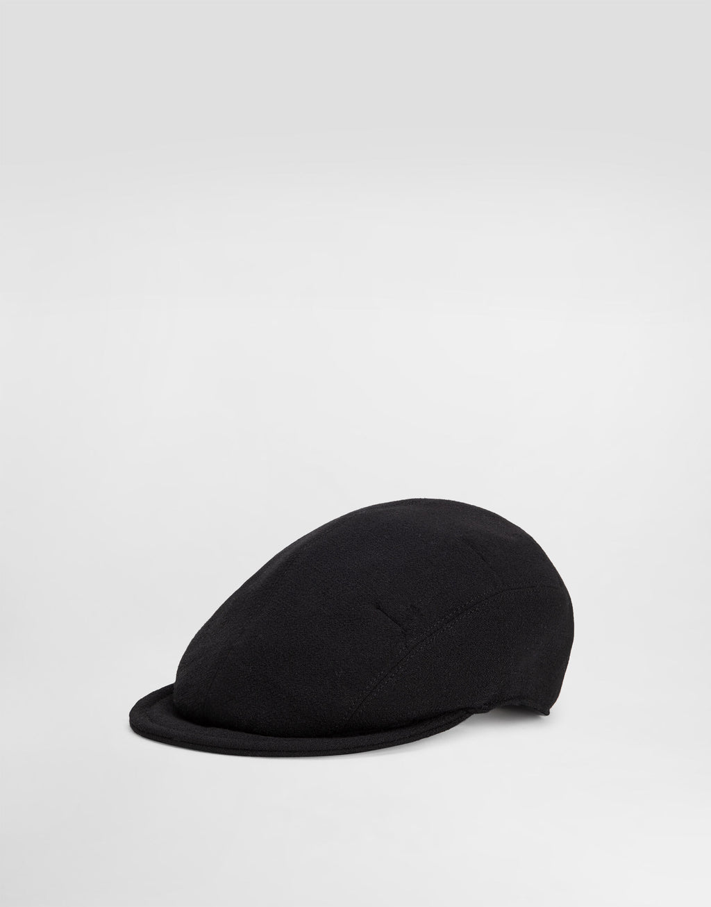 Wool crepe cap with DG coin