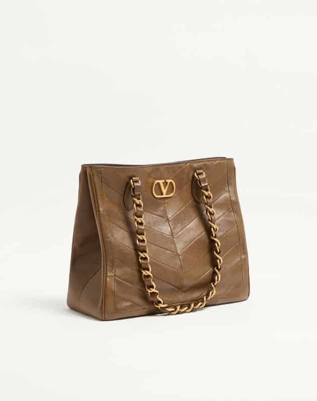 Valentino Garavani Laseine Shopping Bag In Nappa Leather With A Chevron Pattern
