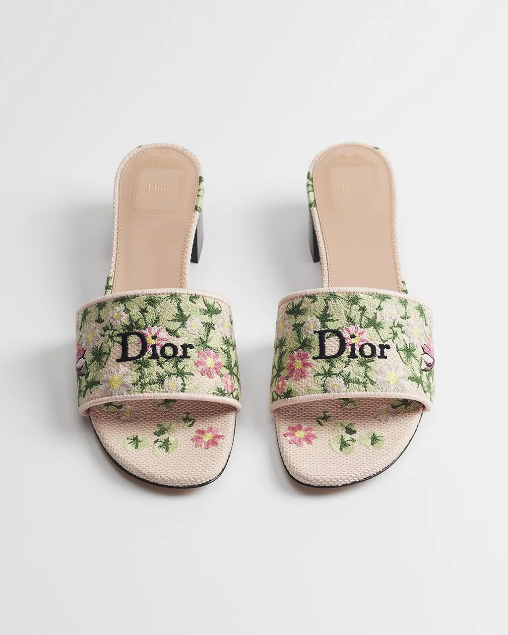 Dway Heeled Slide