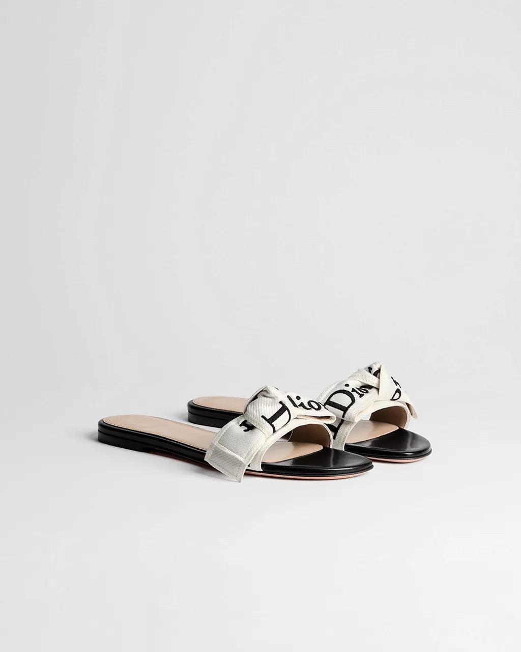 J'Adior Slide