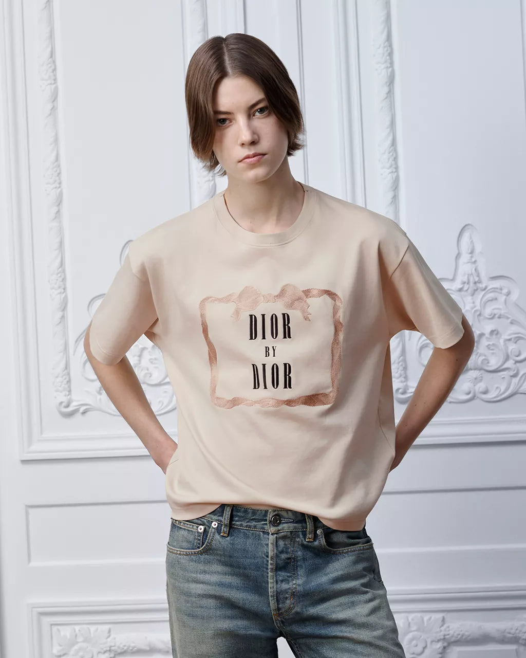 Book Cover Oversized Cropped T-Shirt RUNWAY DELUXE