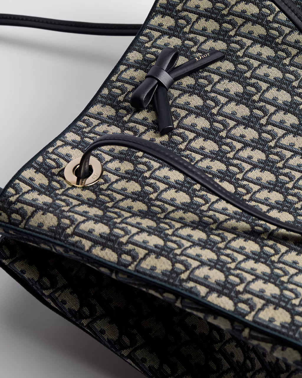 Medium Dior Promenade Shopping Bag RUNWAY DELUXE