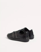 Rockstud Untitled Sneaker In Calfskin Leather