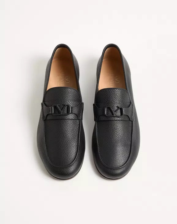 VLogo Signature Deer Leather Loafer