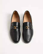 VLogo Signature Nappa Leather Loafer