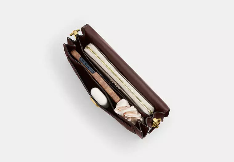 Tabby Shoulder Bag 26 RUNWAY DELUXE