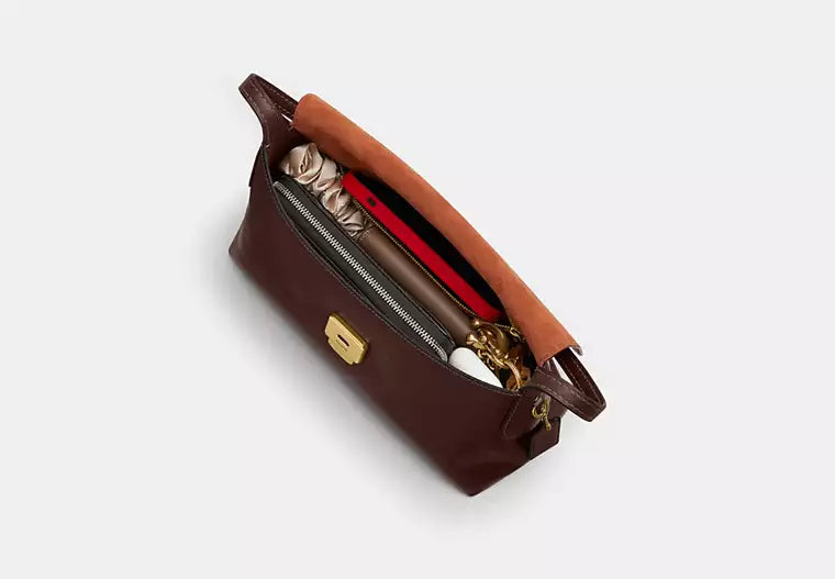 Chelsea Shoulder Bag 30 RUNWAY DELUXE