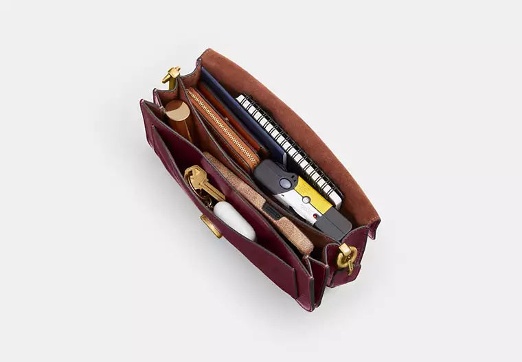 Tabby Shoulder Bag 26 RUNWAY DELUXE