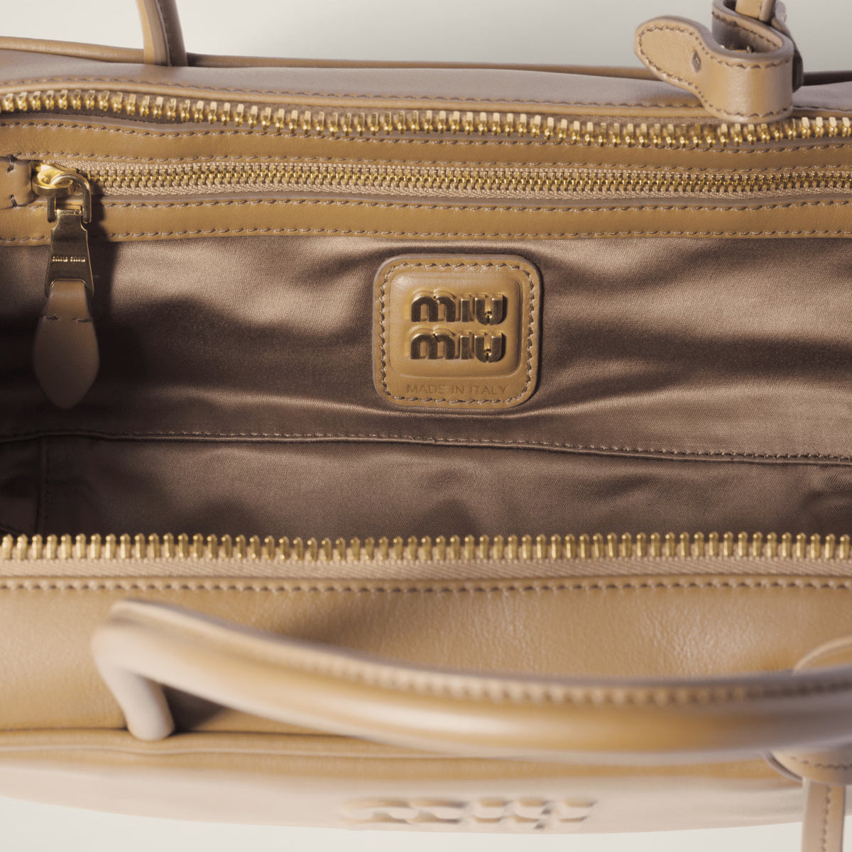 Beau leather bag
