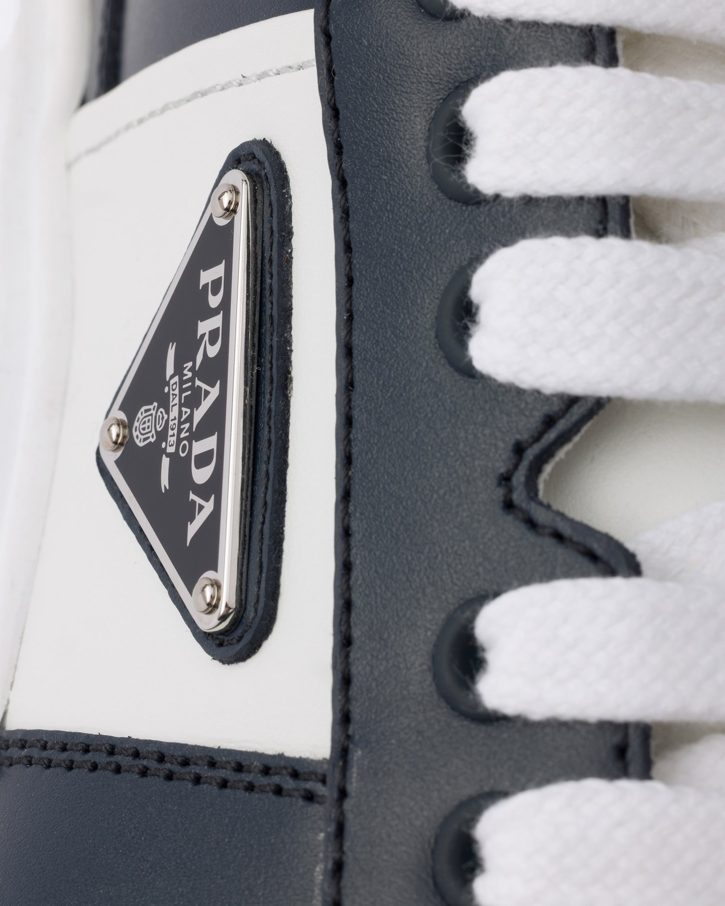 Leather sneakers