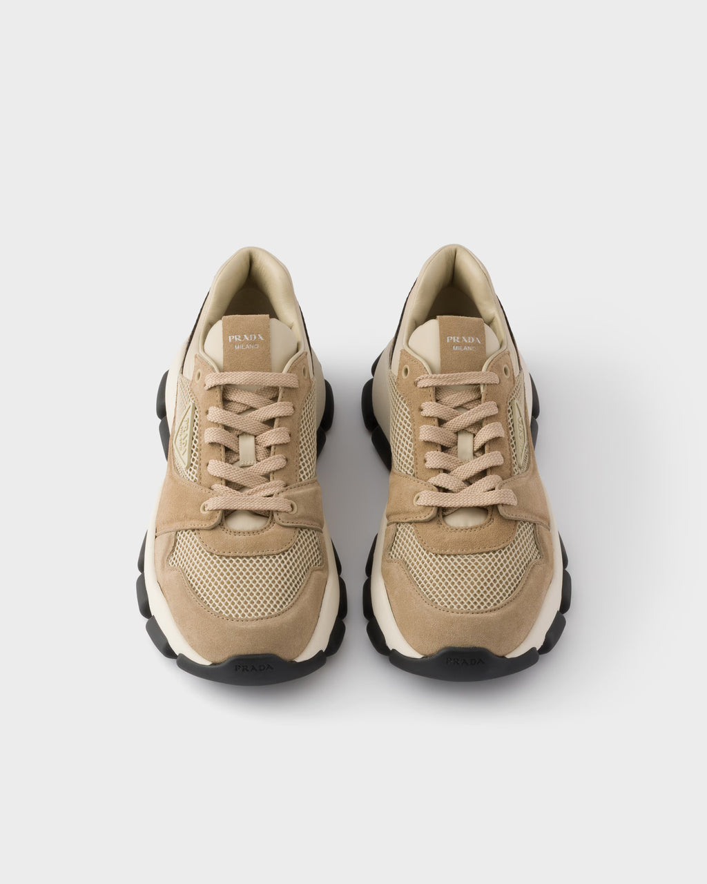 Mesh fabric and suede sneakers