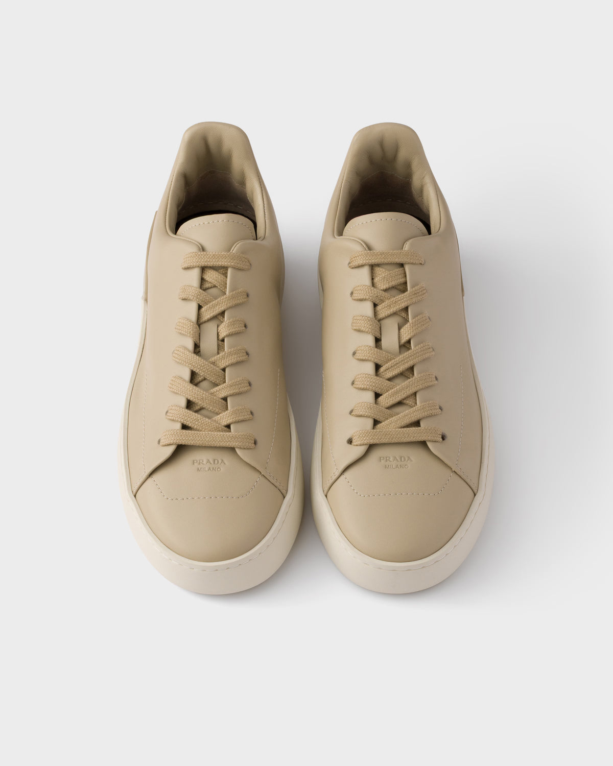 Court leather sneakers