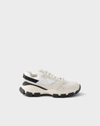 Mesh fabric and suede sneakers