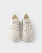 Mesh fabric and suede sneakers