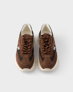 Mesh fabric and suede sneakers