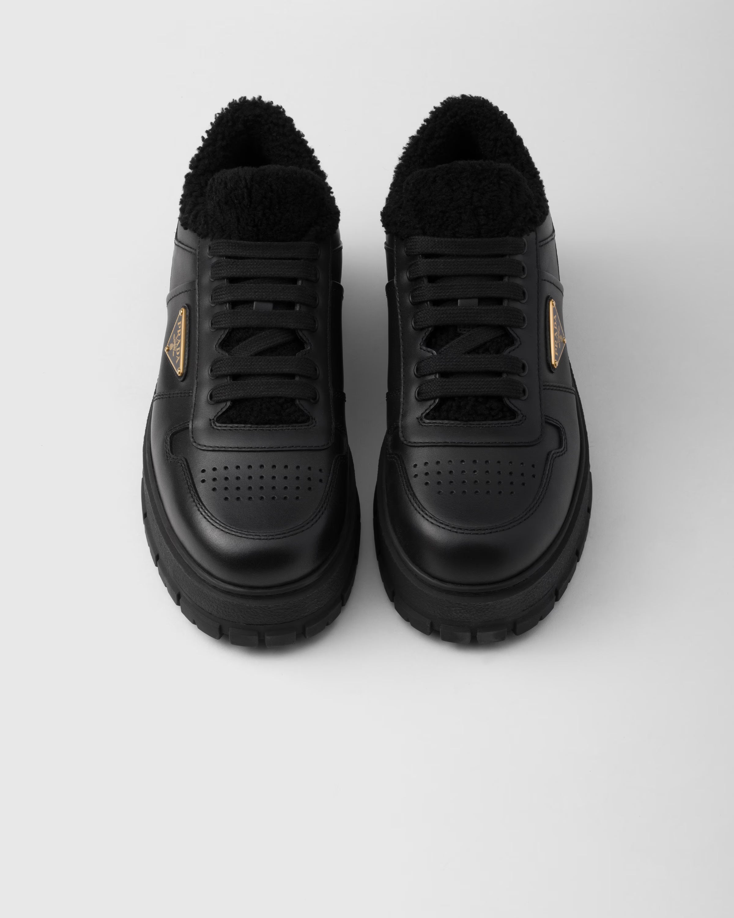 Leather laced sneakers