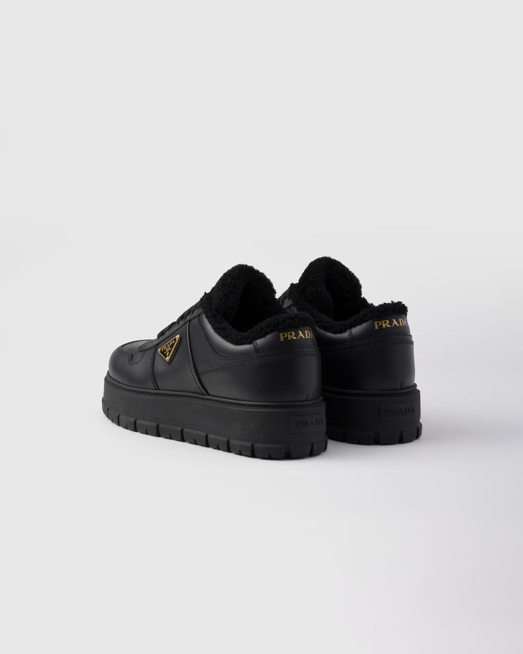 Leather laced sneakers