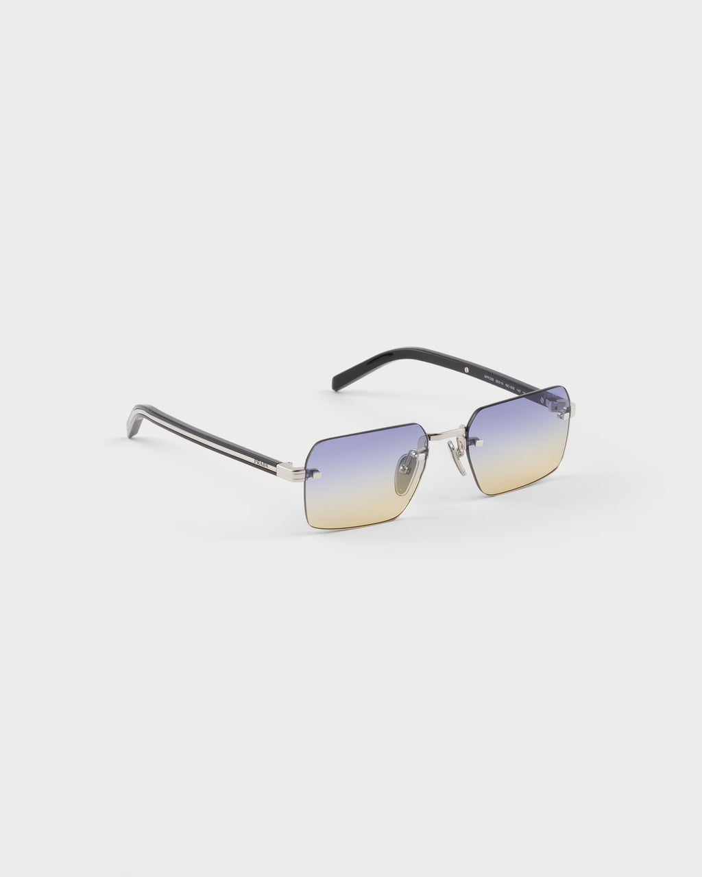Sunglasses with the iconic metal plaque ColorShaded Iris Lenses RUNWAY DELUXE