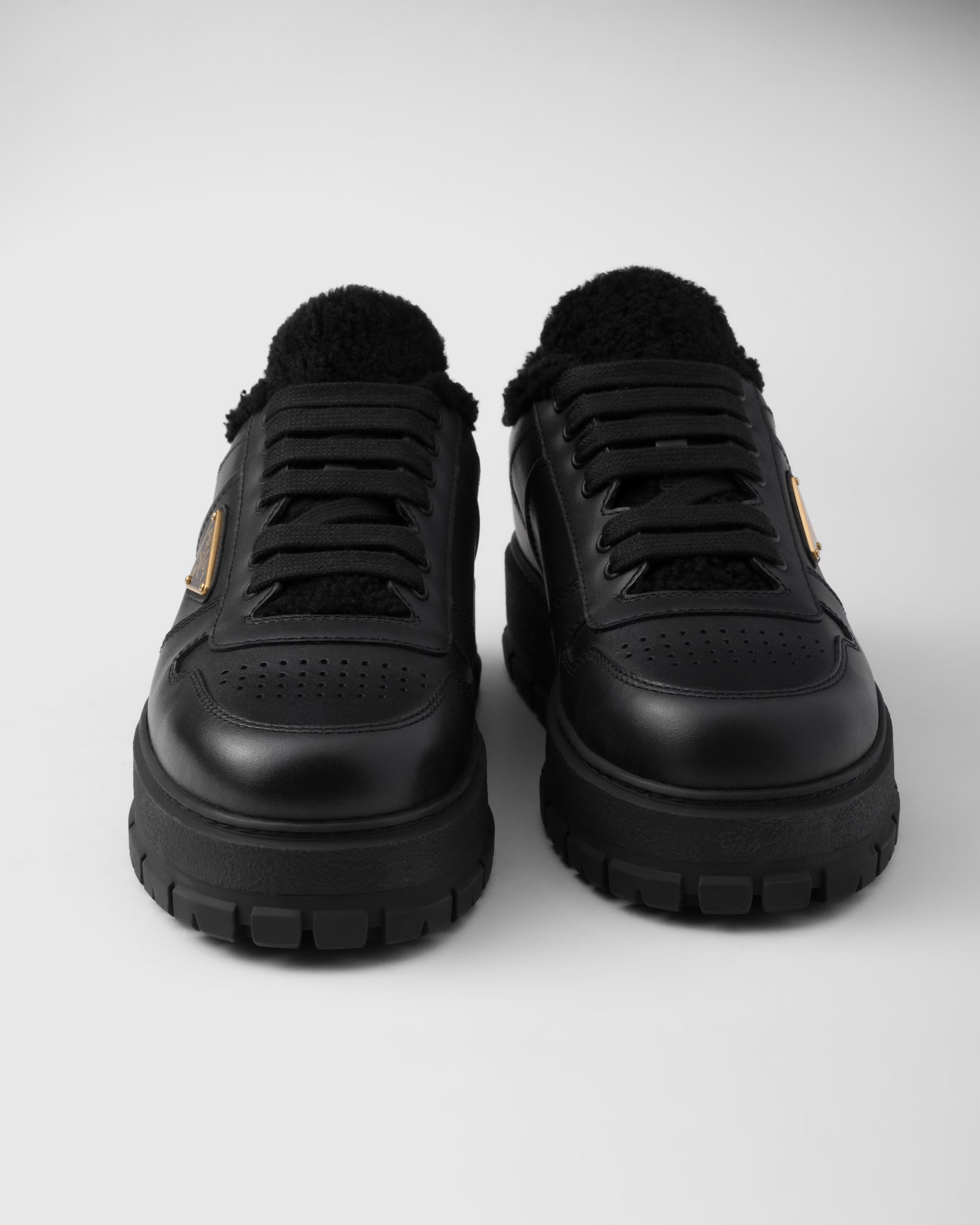 Leather laced sneakers