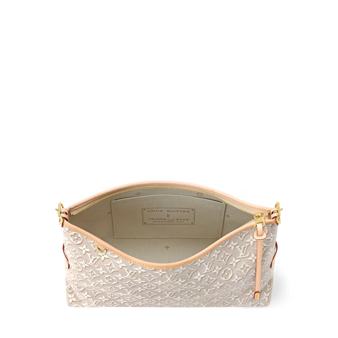 Carryall East-West